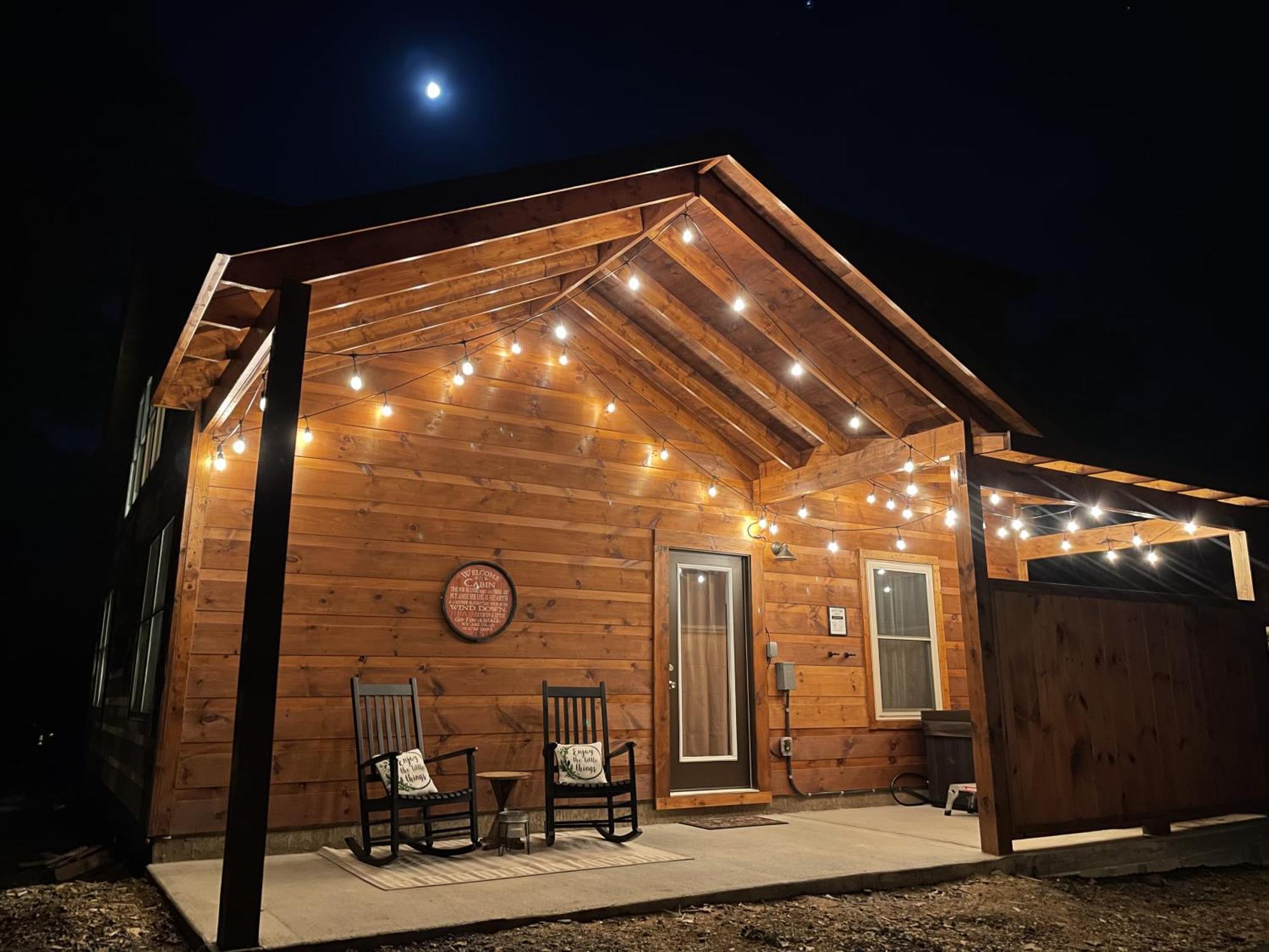 Fully Loaded Cabin In Heart Of Pigeon Forge Luaran gambar