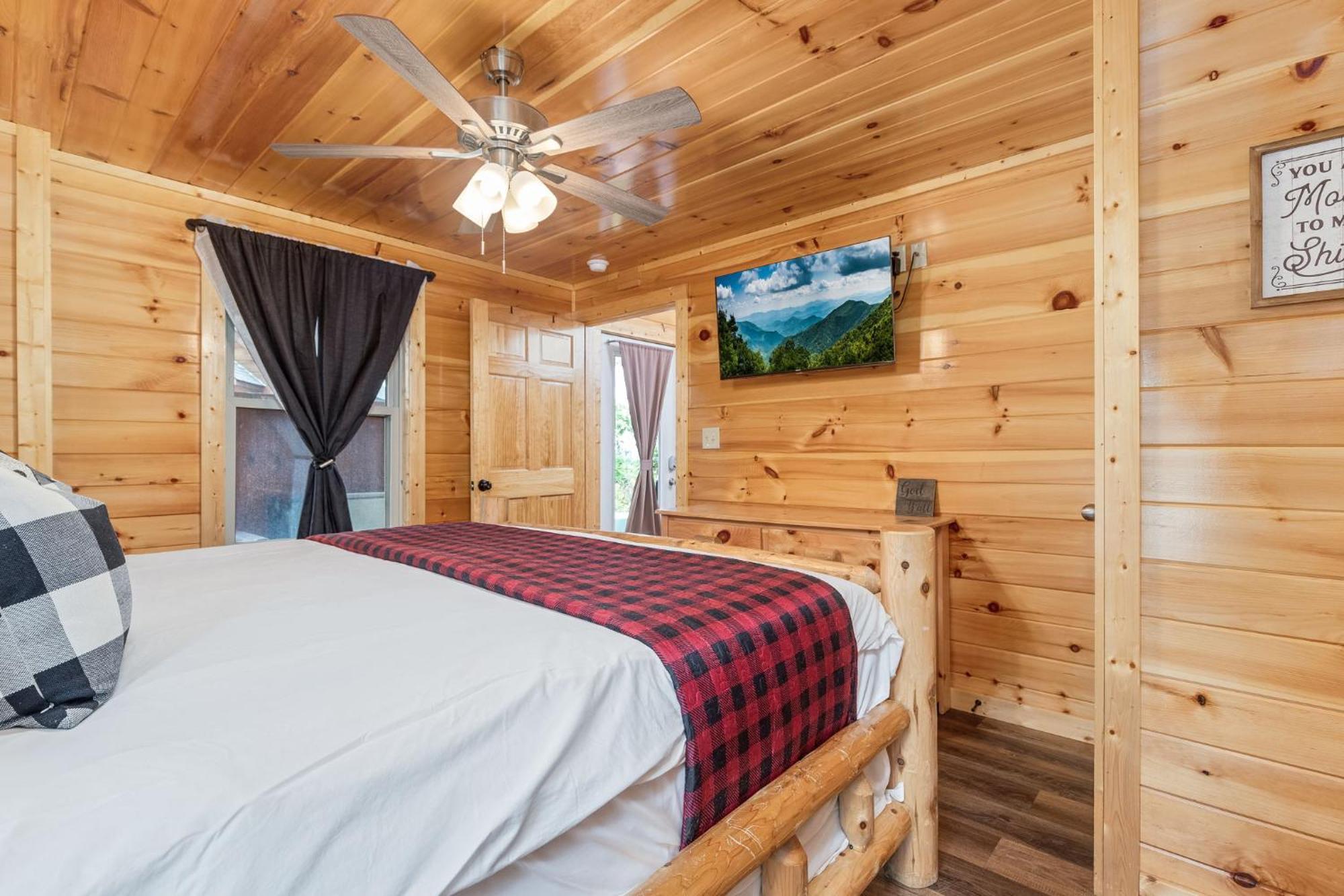 Fully Loaded Cabin In Heart Of Pigeon Forge Luaran gambar