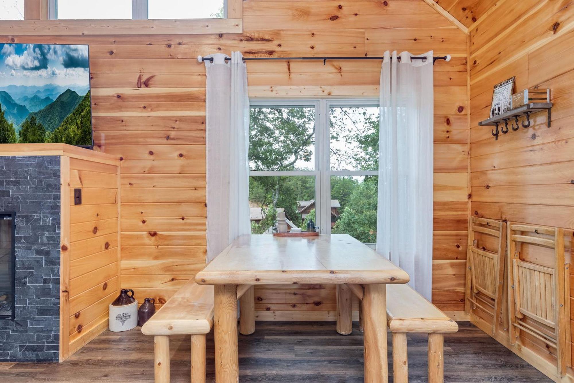 Fully Loaded Cabin In Heart Of Pigeon Forge Luaran gambar